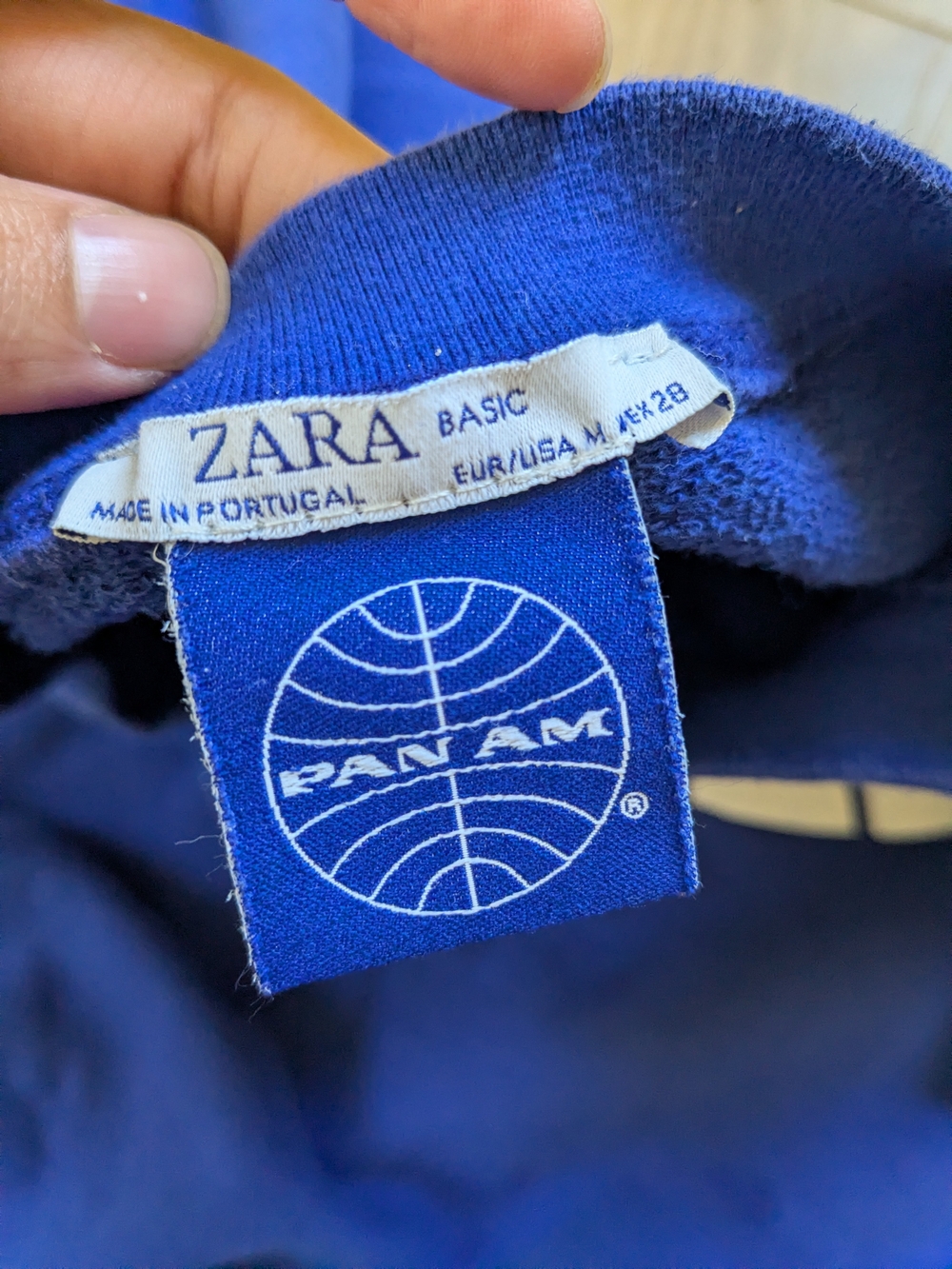 Zara/Pan Am Retro Crewneck Sweater - Picture 4 of 9